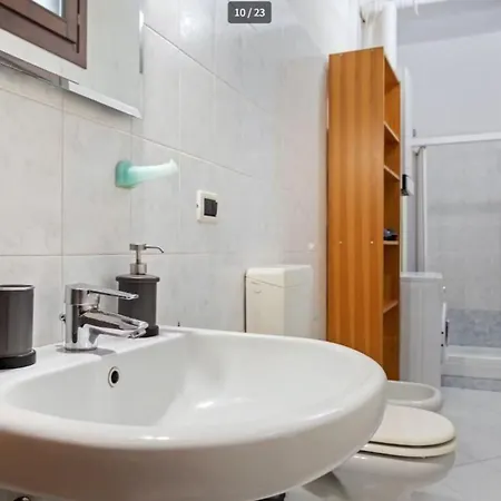 Apartamento Baracca Bolonia